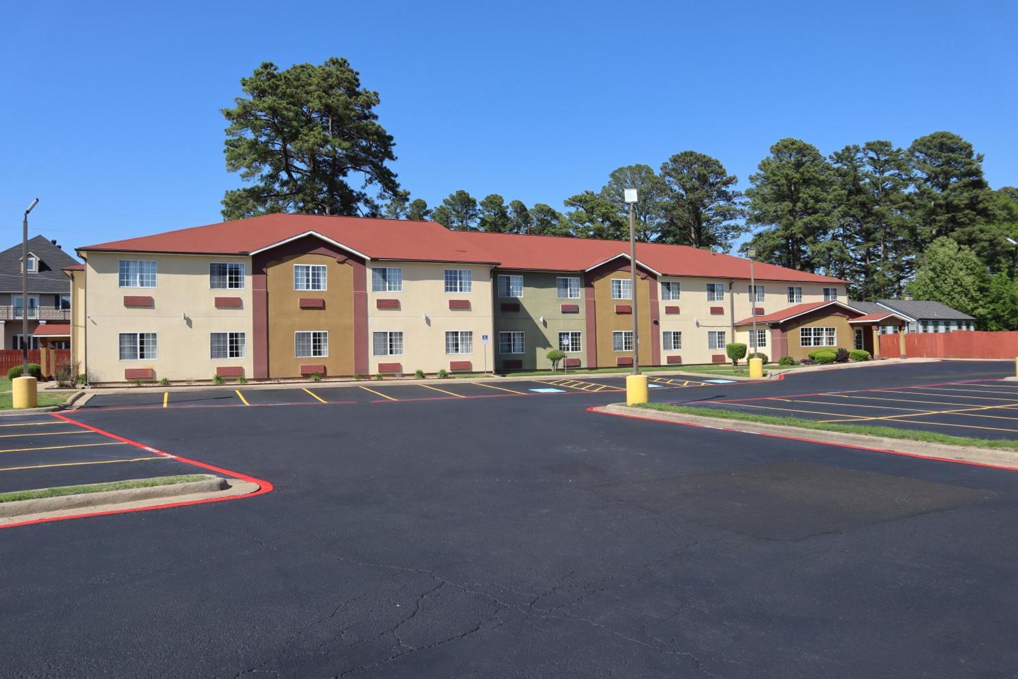 Hometown Inn & Suites Longview Exterior foto